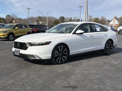 2025 Honda Accord Hybrid Touring