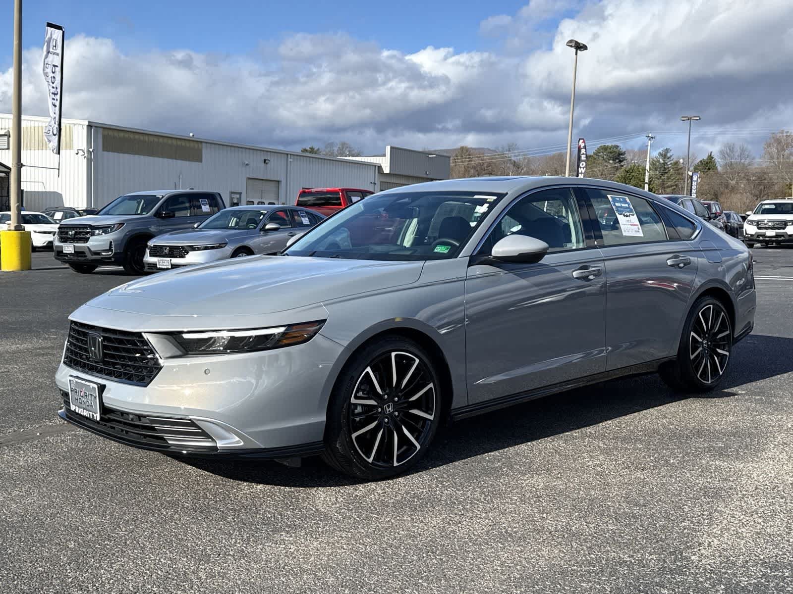2025 Honda Accord Hybrid Touring