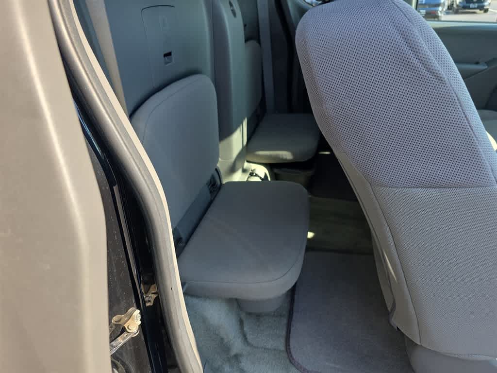 2017 Nissan Frontier S