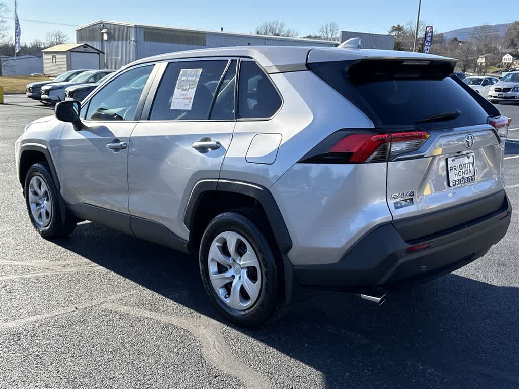 2023 Toyota RAV4 LE