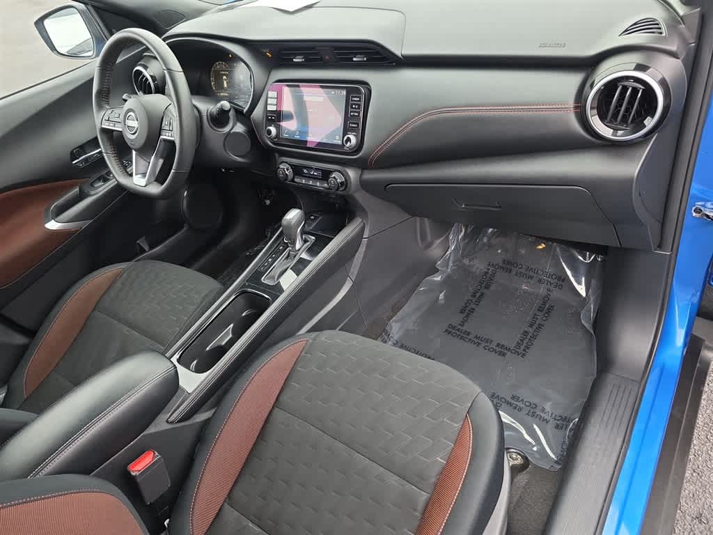 2024 Nissan Kicks SR