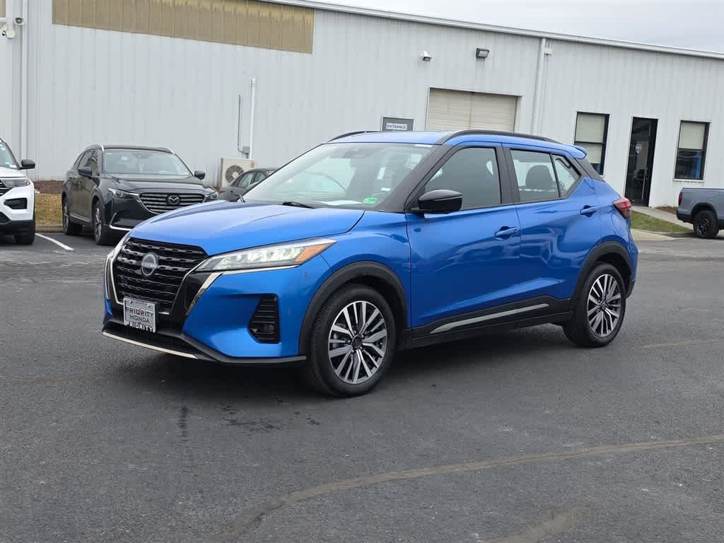 2024 Nissan Kicks SR