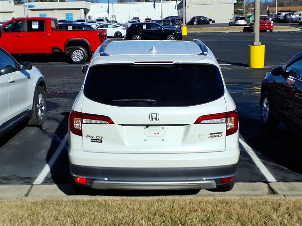 2022 Honda Pilot Touring 7-Passenger