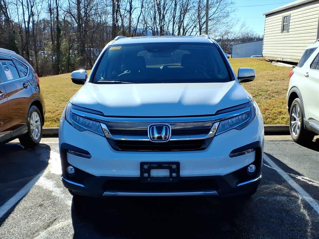 2022 Honda Pilot Touring 7-Passenger