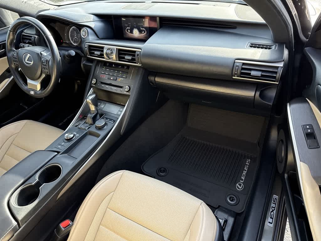 2020 Lexus IS F SPORT