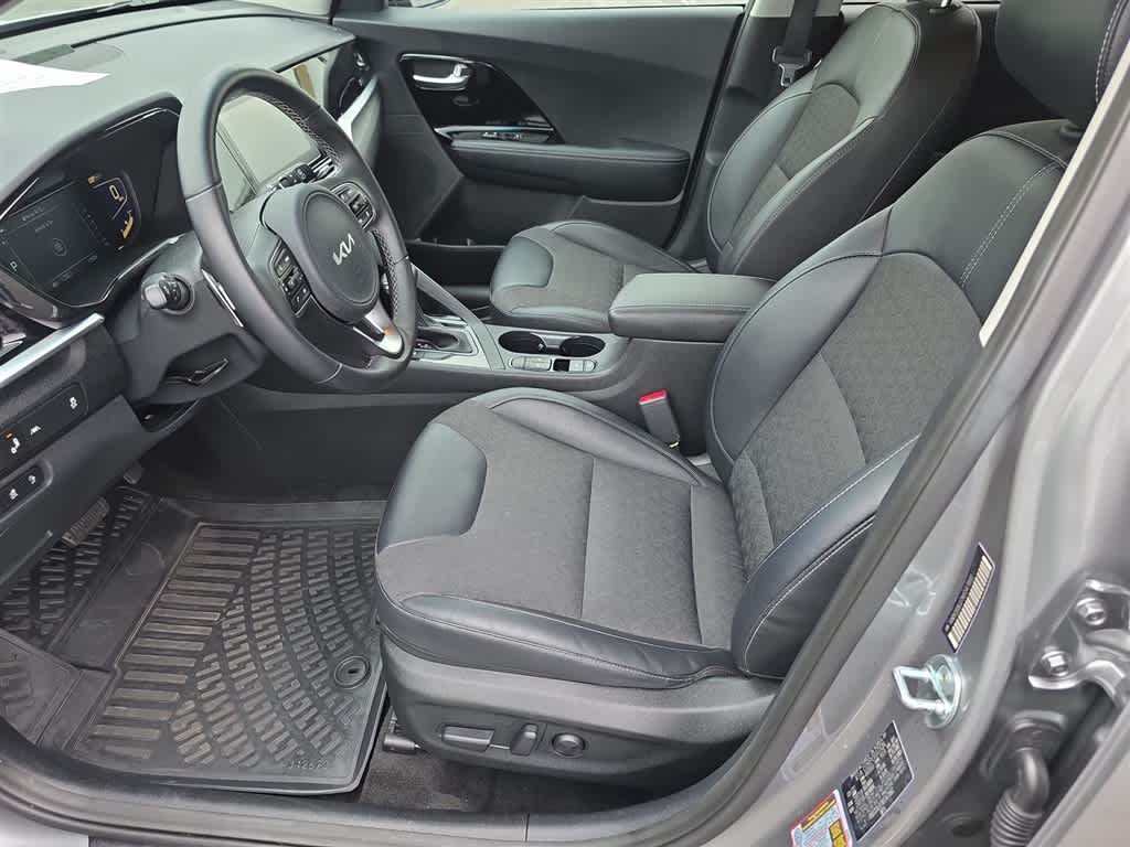 2022 Kia Niro Plug-In Hybrid EX