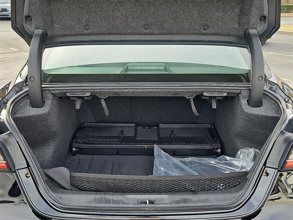 2023 Nissan Maxima Platinum