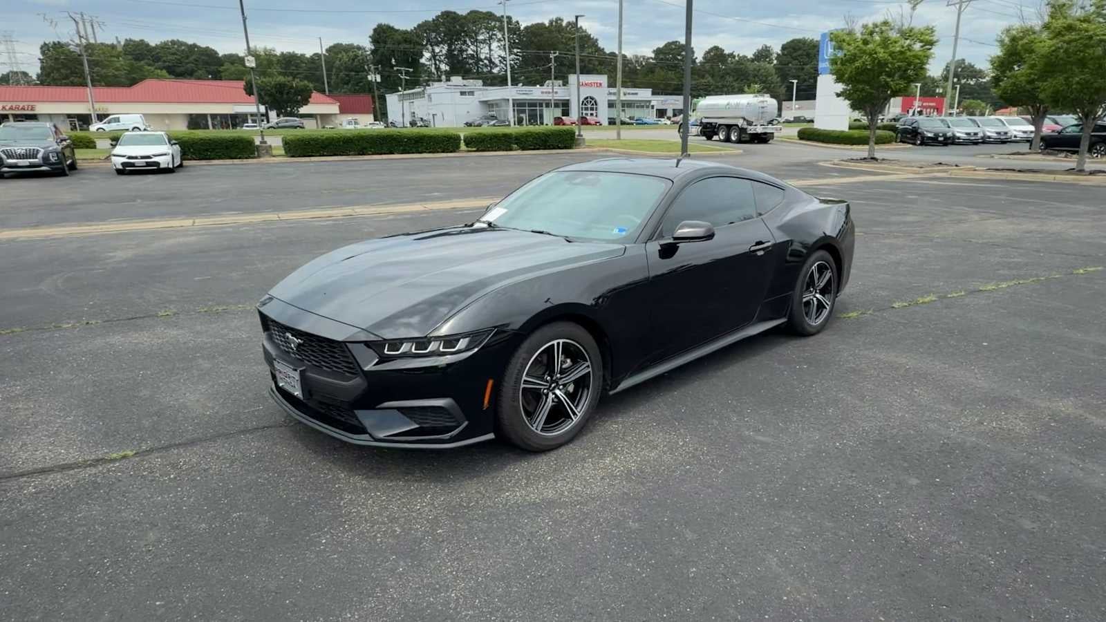 2024 Ford Mustang EcoBoost