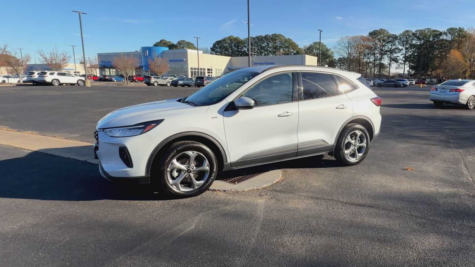 2025 Ford Escape ST-Line Select