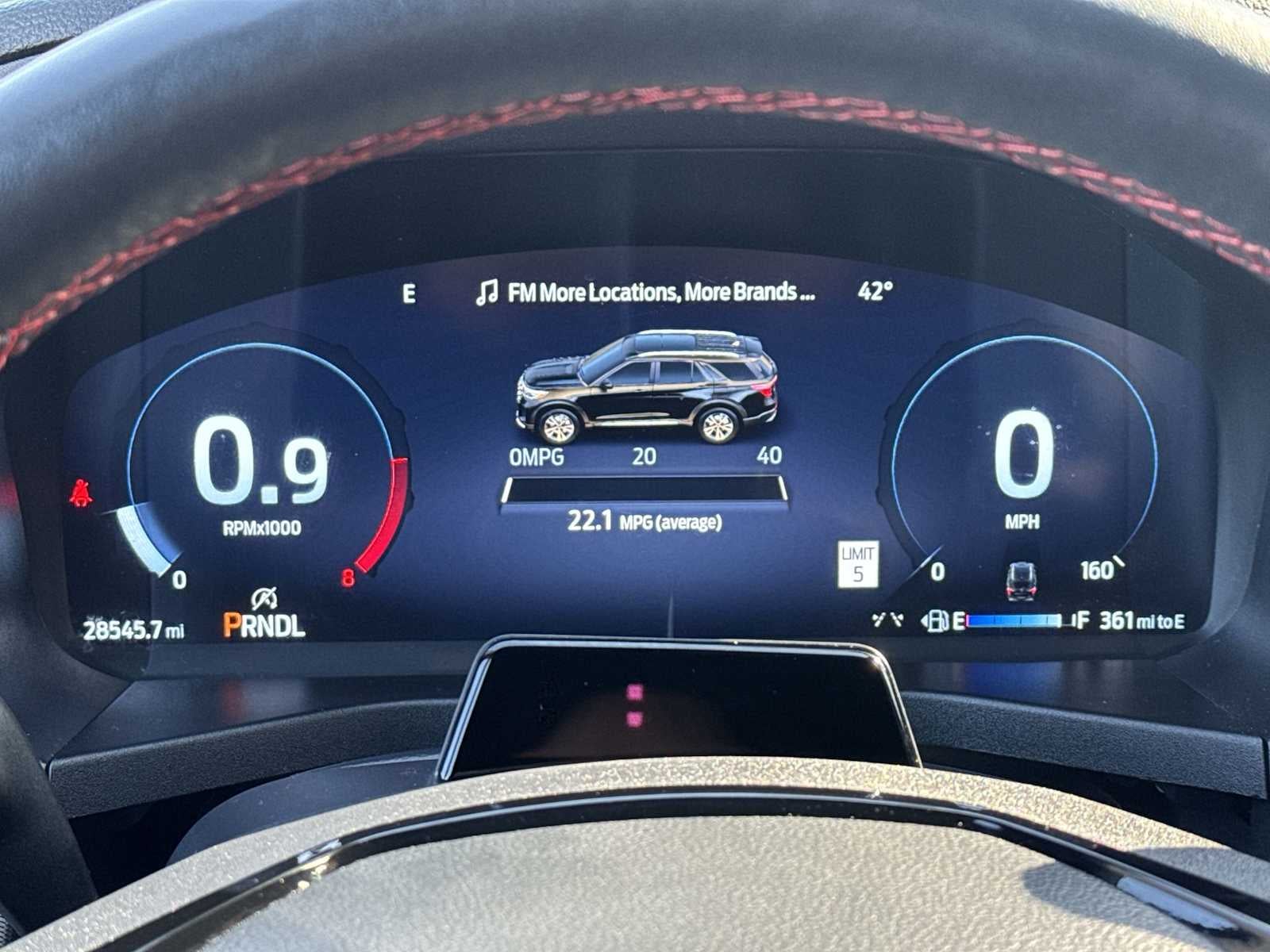 2025 Ford Explorer ST-Line