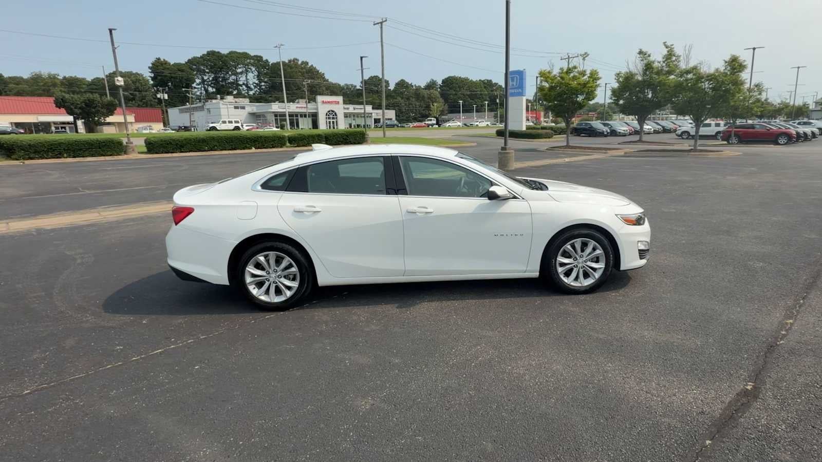 2024 Chevrolet Malibu LT