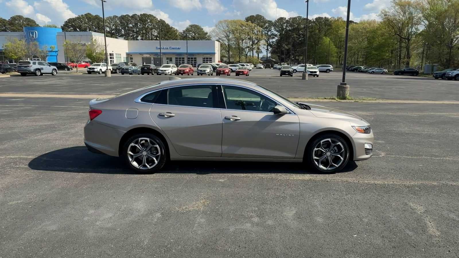 2024 Chevrolet Malibu LT