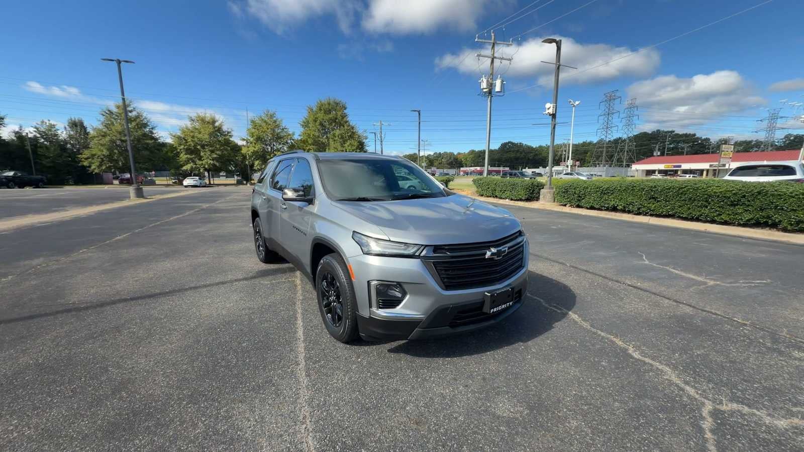 2023 Chevrolet Traverse LS