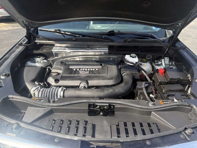 2025 Cadillac XT4 FWD Premium Luxury