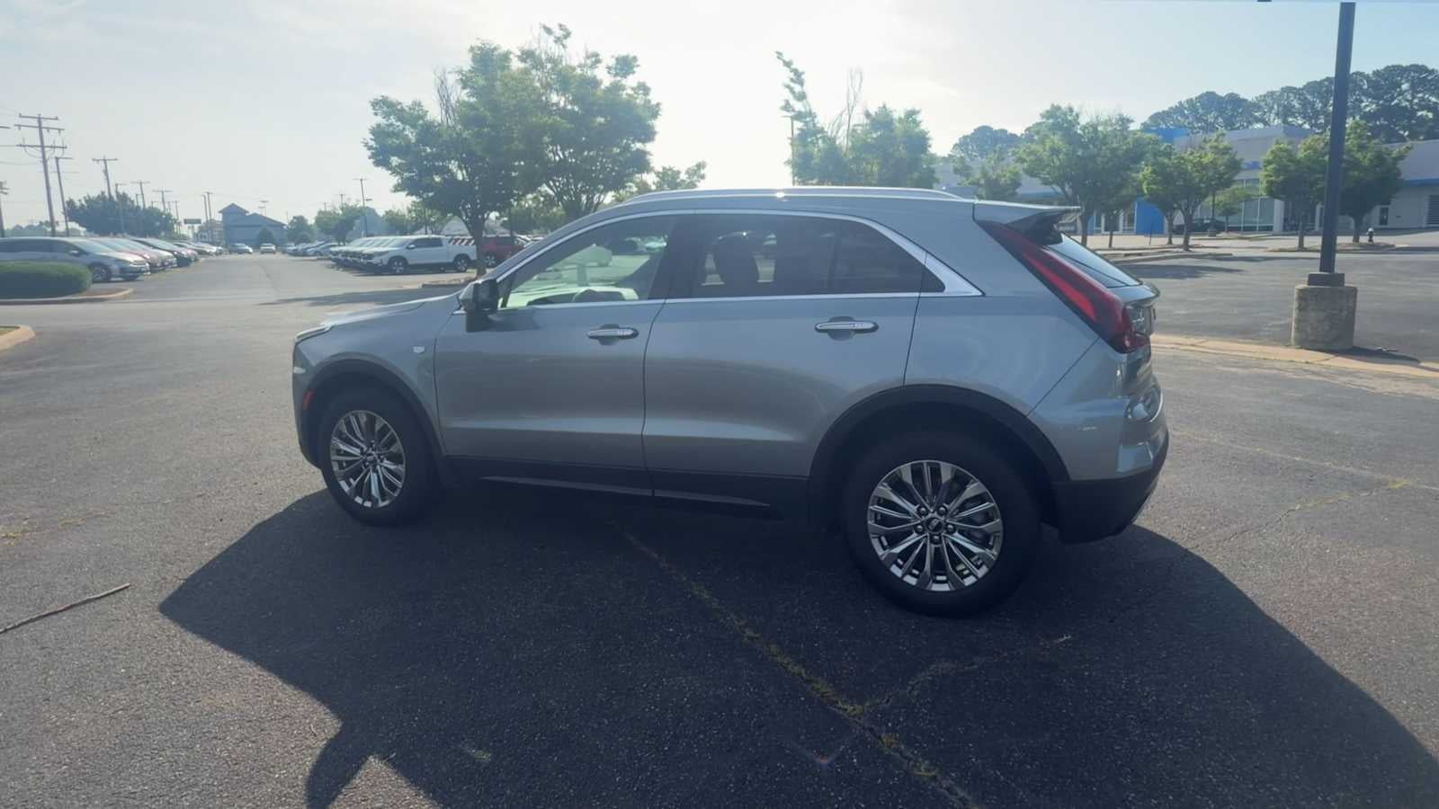 2025 Cadillac XT4 FWD Premium Luxury