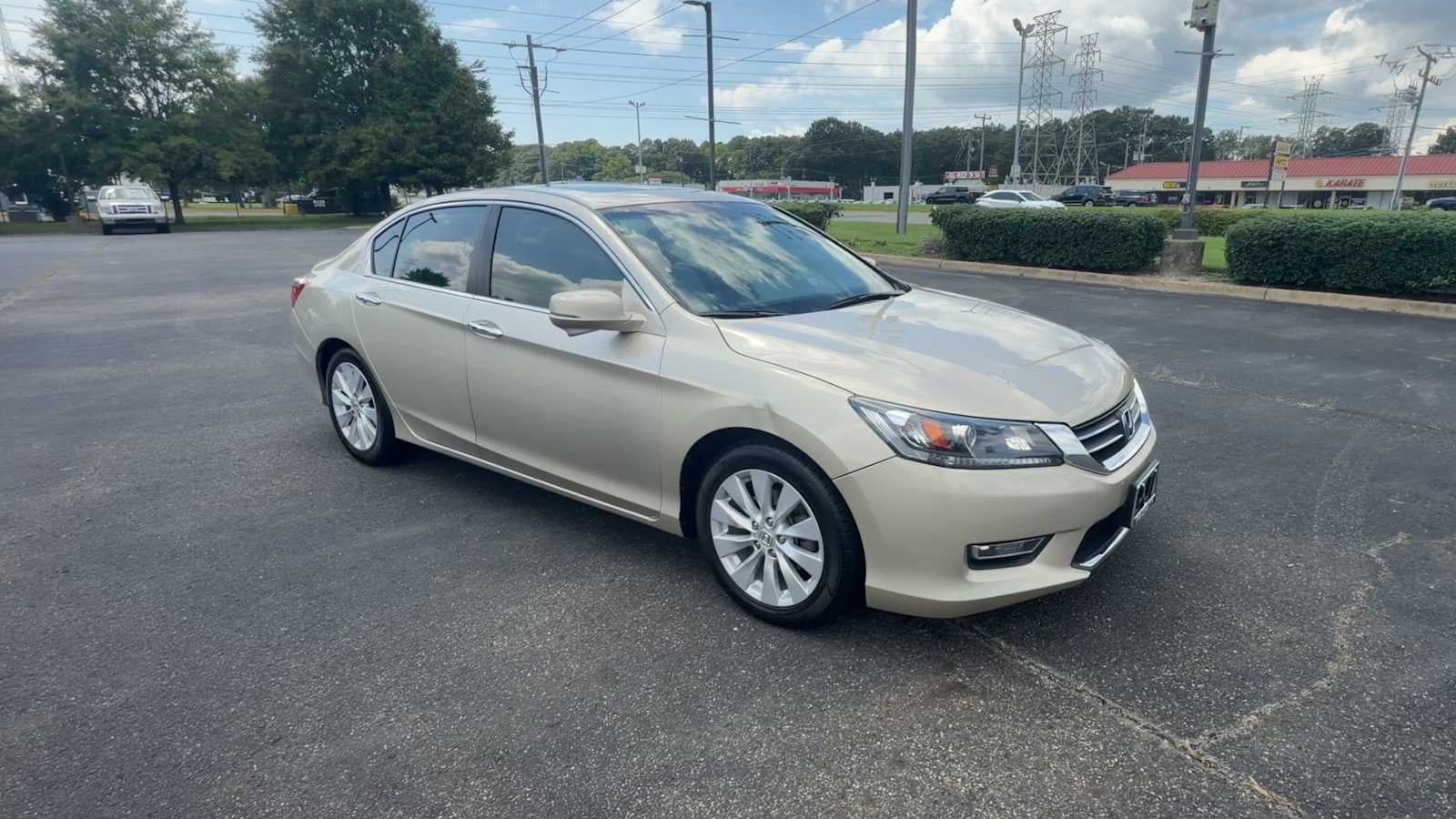 Used 2013 Honda Accord EX-L with VIN 1HGCR2F8XDA196963 for sale in Hampton, VA
