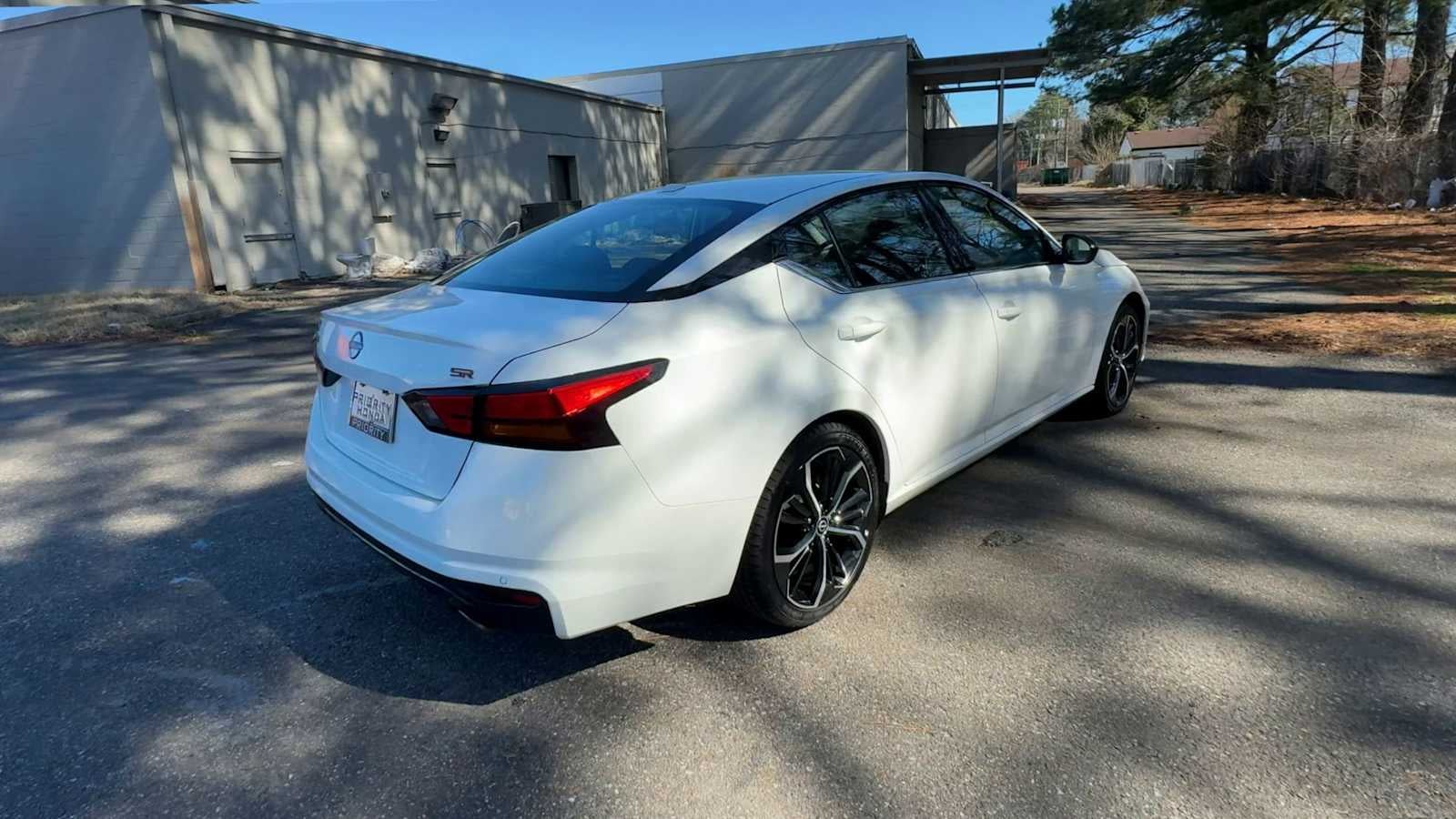 2024 Nissan Altima 2.5 SR