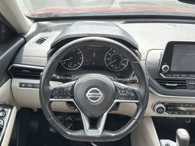 2020 Nissan Altima 2.5 SV