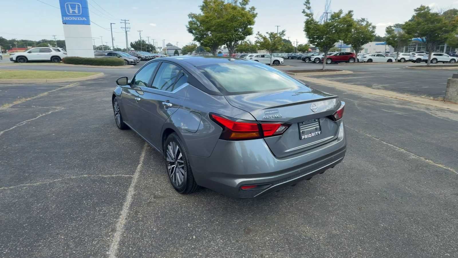 2025 Nissan Altima SV