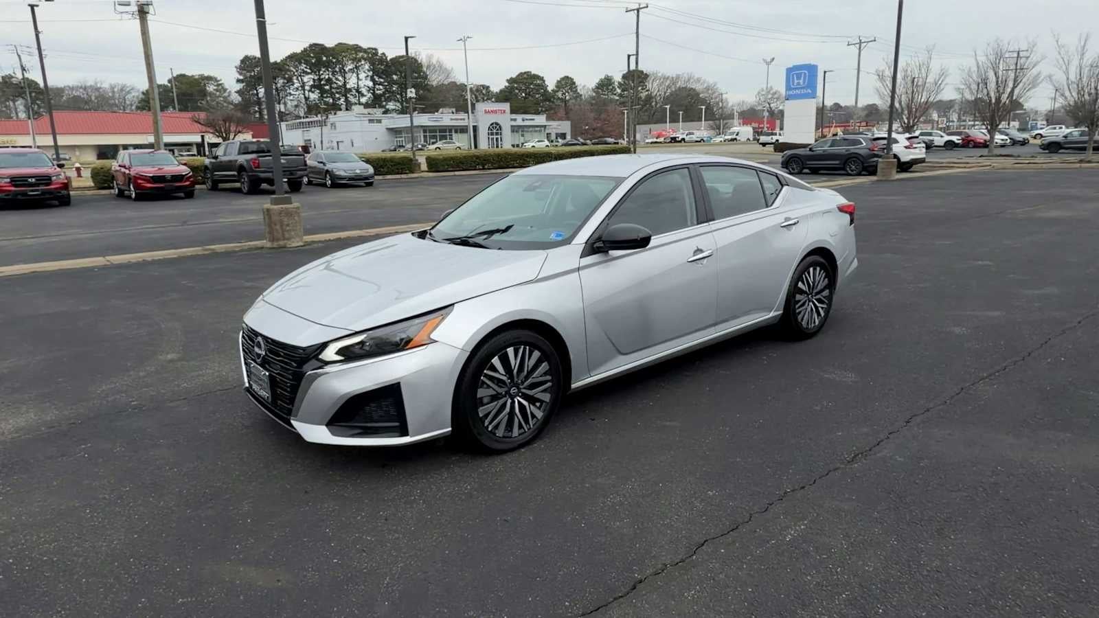 2024 Nissan Altima 2.5 SV