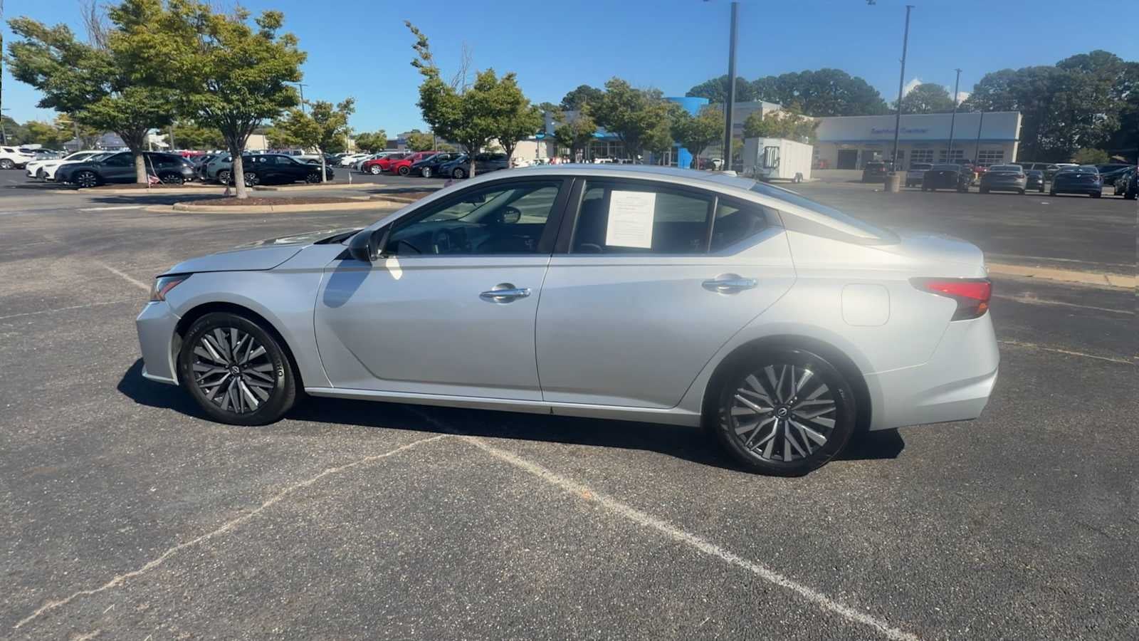2025 Nissan Altima SV