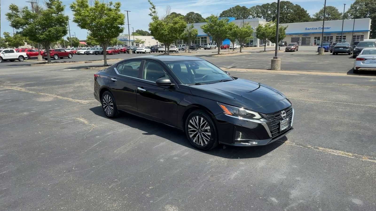 2025 Nissan Altima SV