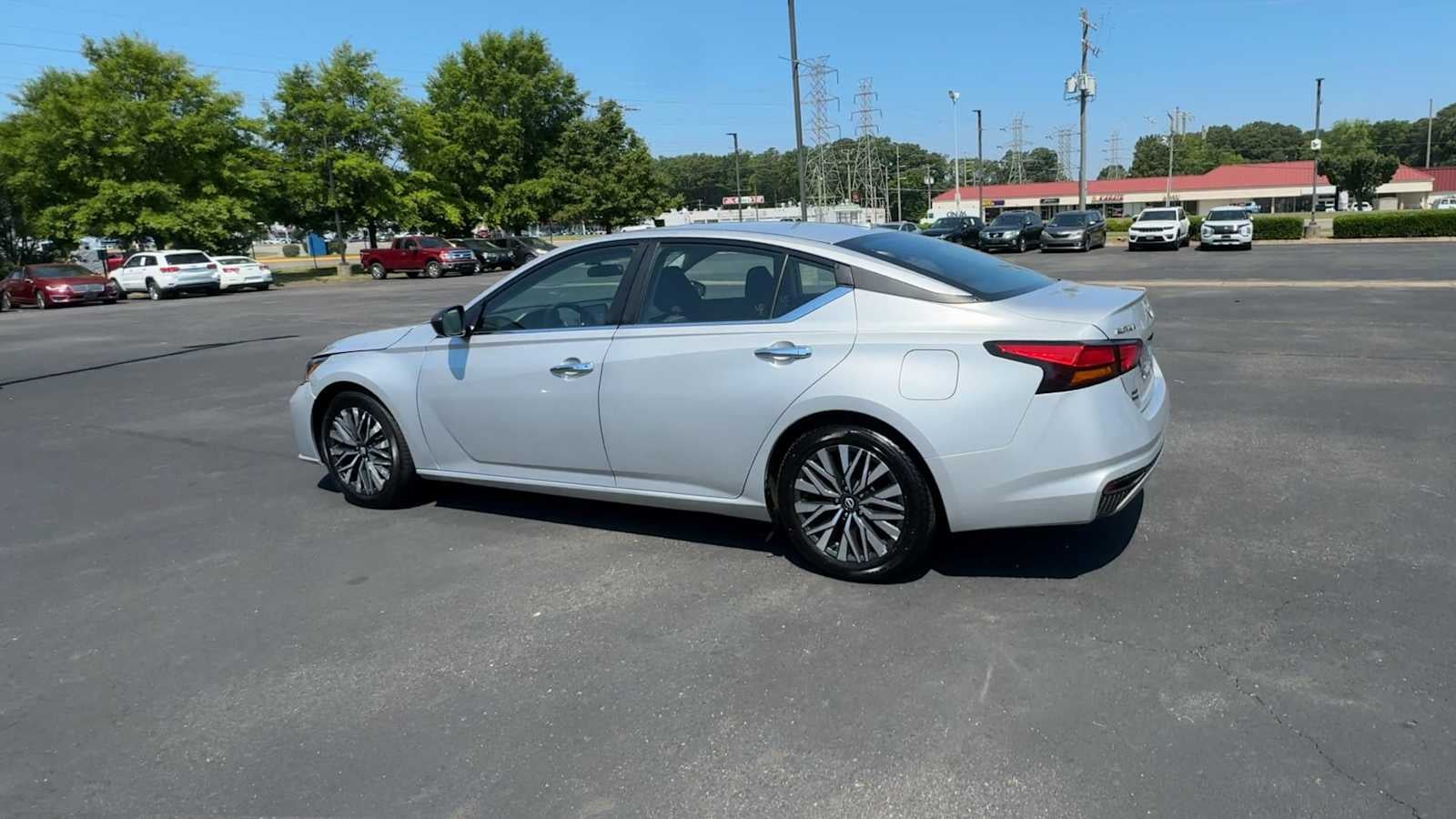 2024 Nissan Altima 2.5 SV