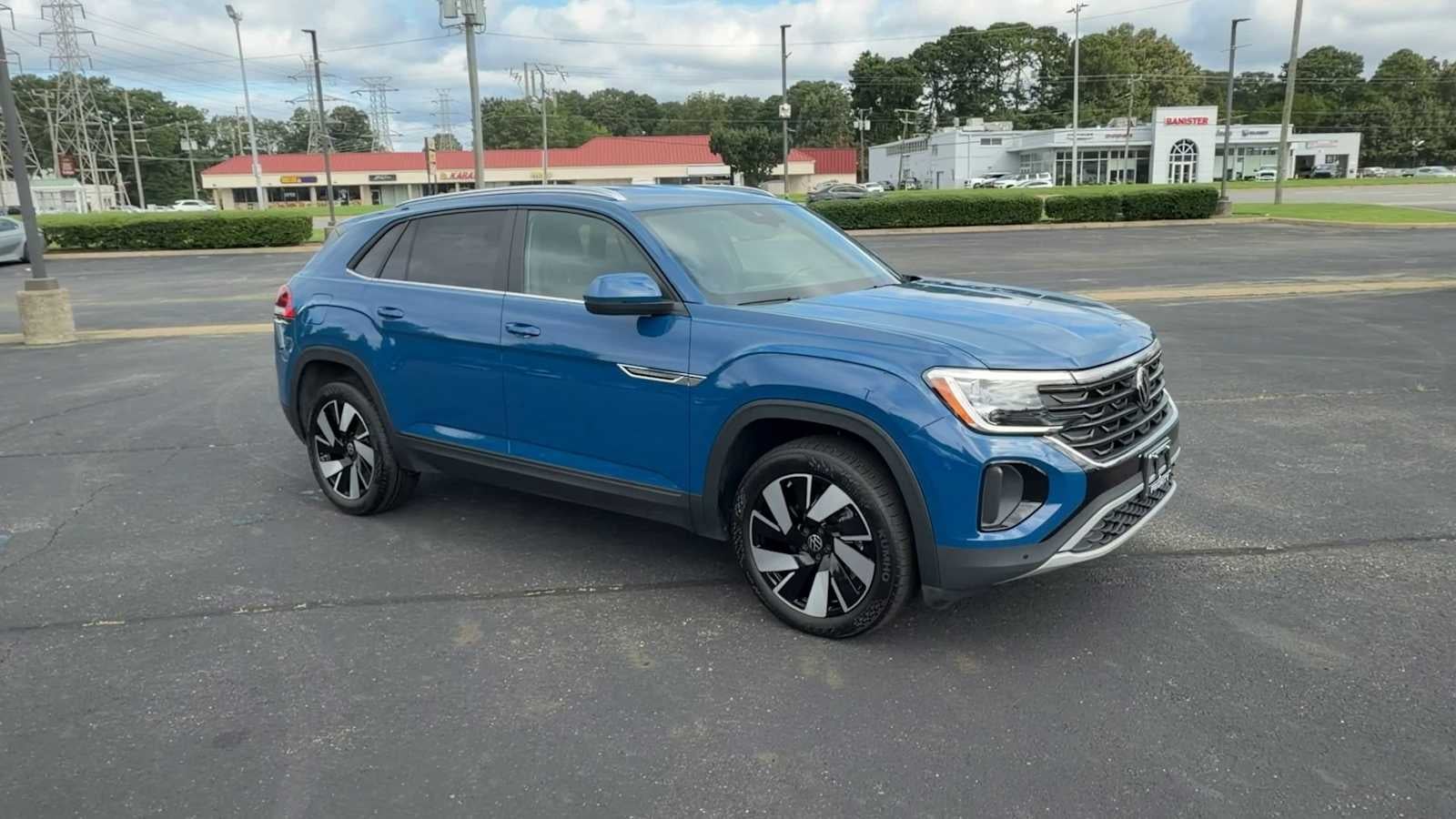2026 Volkswagen Atlas Cross Sport 2.0T SE w/Technology
