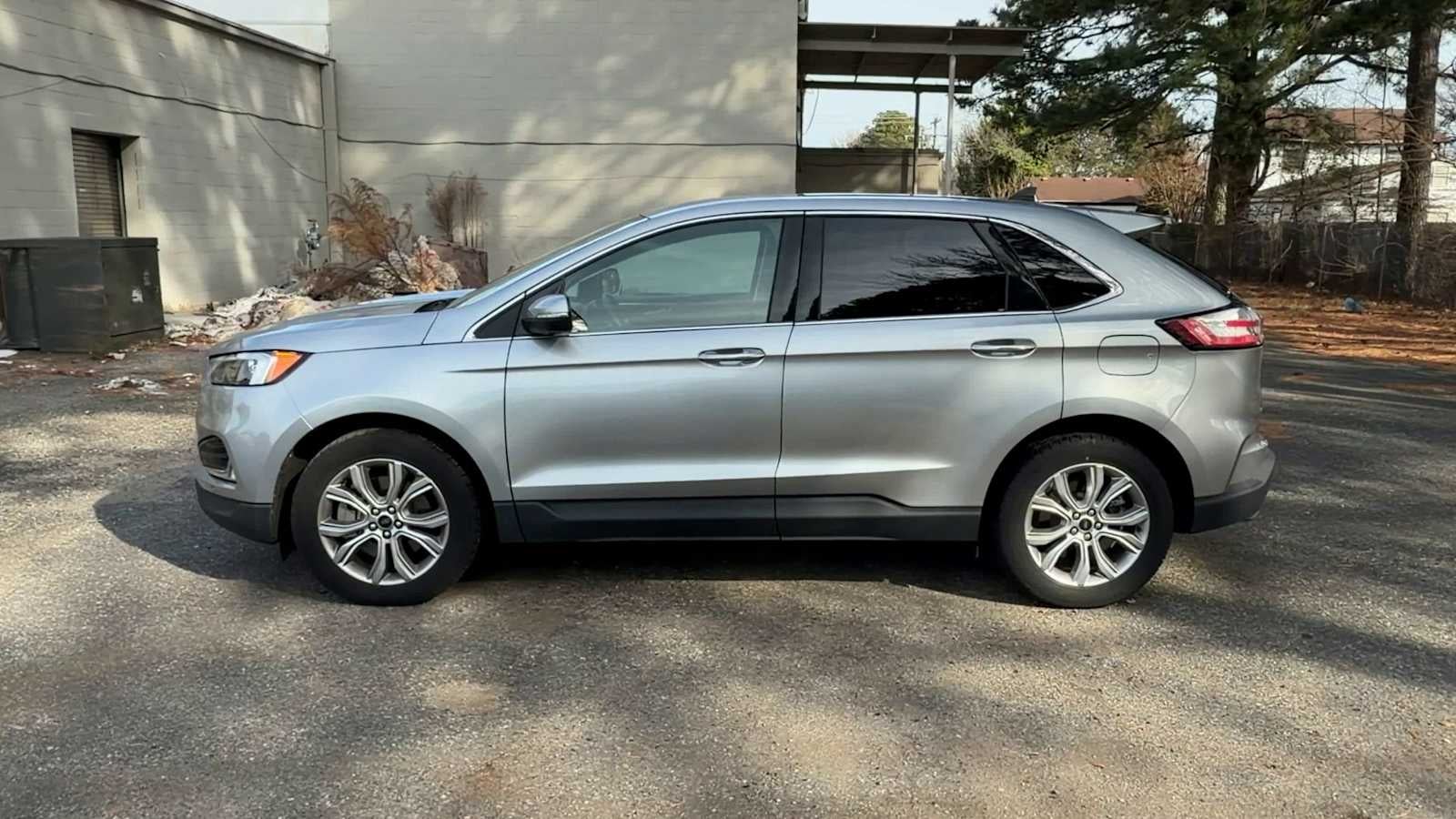 2024 Ford Edge Titanium