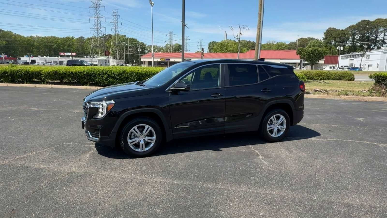 2024 GMC Terrain SLE