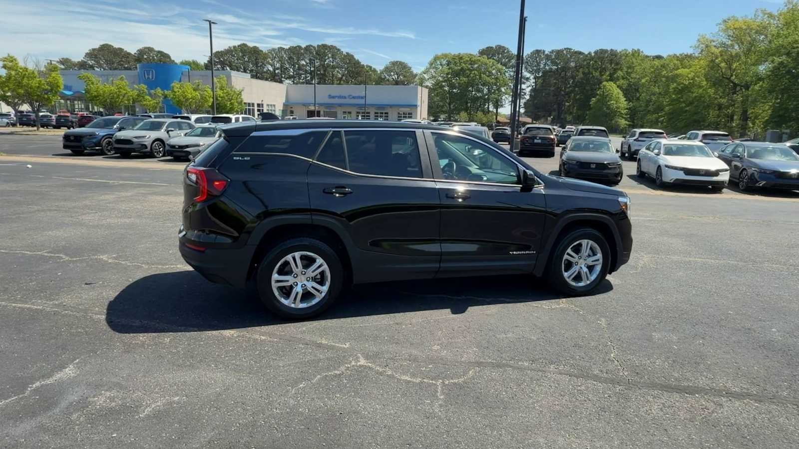 2024 GMC Terrain SLE