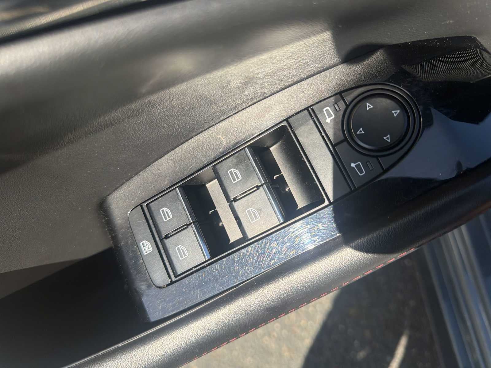 2024 Mazda Mazda3 Sedan 2.5 S Carbon Edition