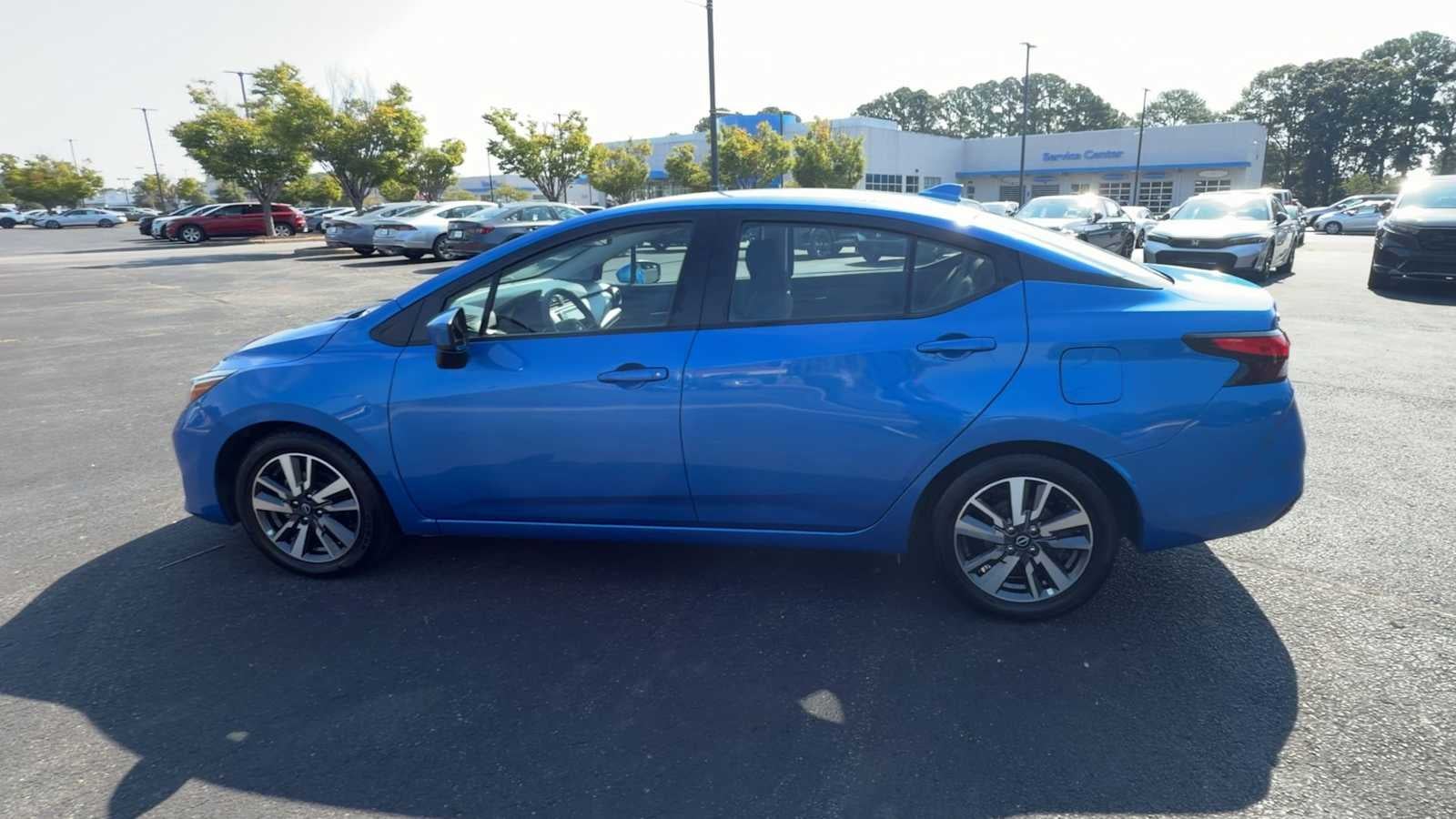 2023 Nissan Versa SV