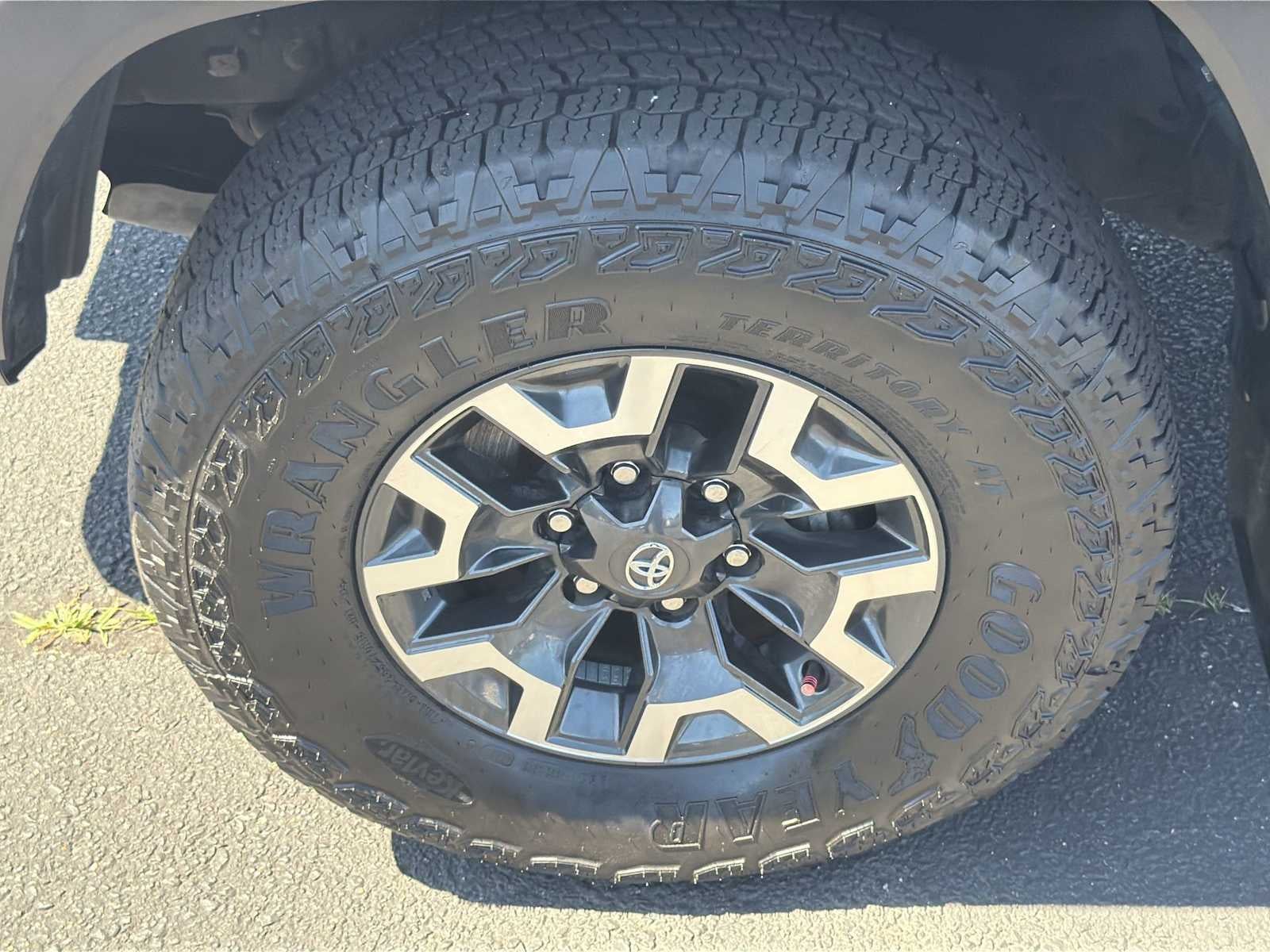 2023 Toyota Tacoma TRD Off Road