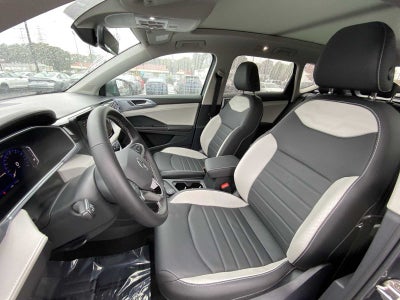 2025 Volkswagen Taos SEL