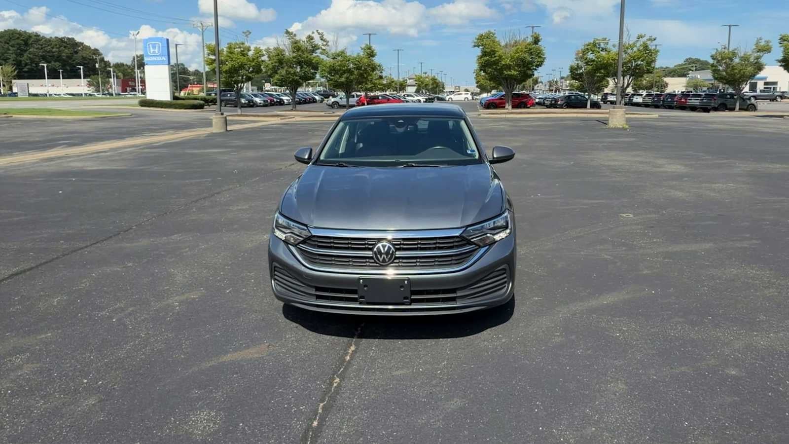 2024 Volkswagen Jetta SE
