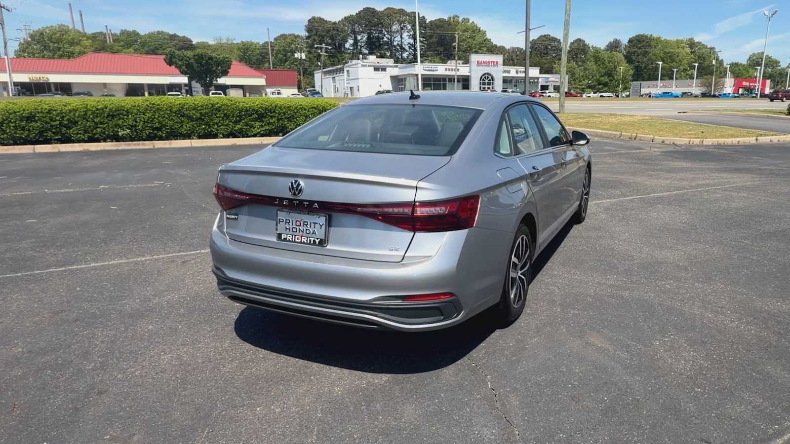 2025 Volkswagen Jetta SE