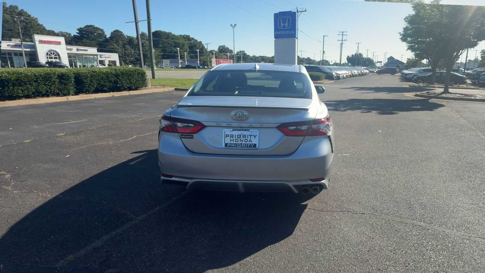 2024 Toyota Camry SE