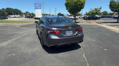 2024 Toyota Camry SE
