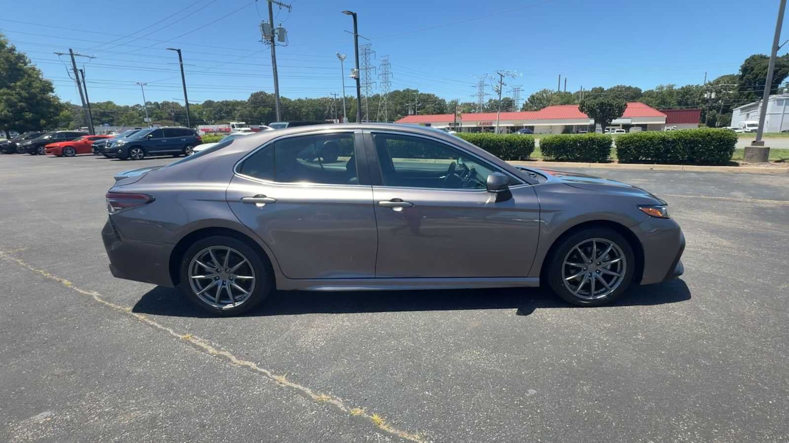 2024 Toyota Camry SE