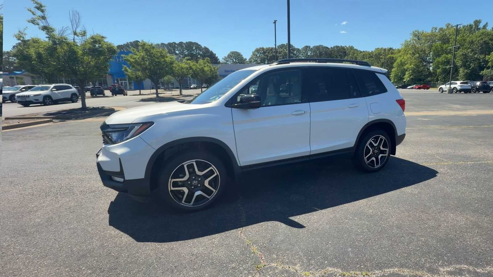 2023 Honda Passport Elite