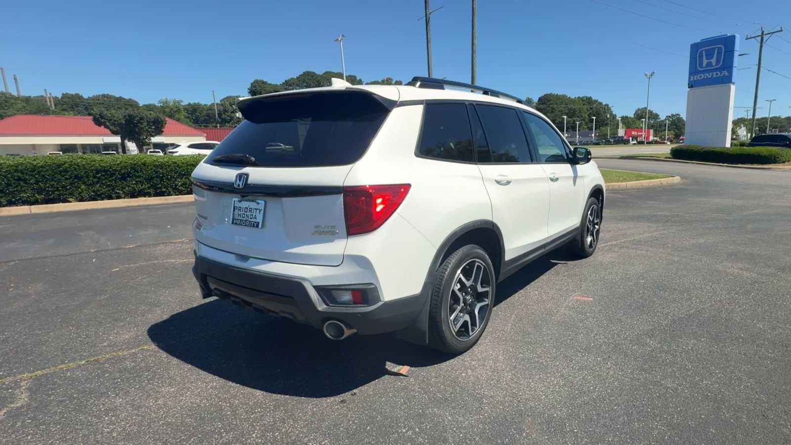 2023 Honda Passport Elite