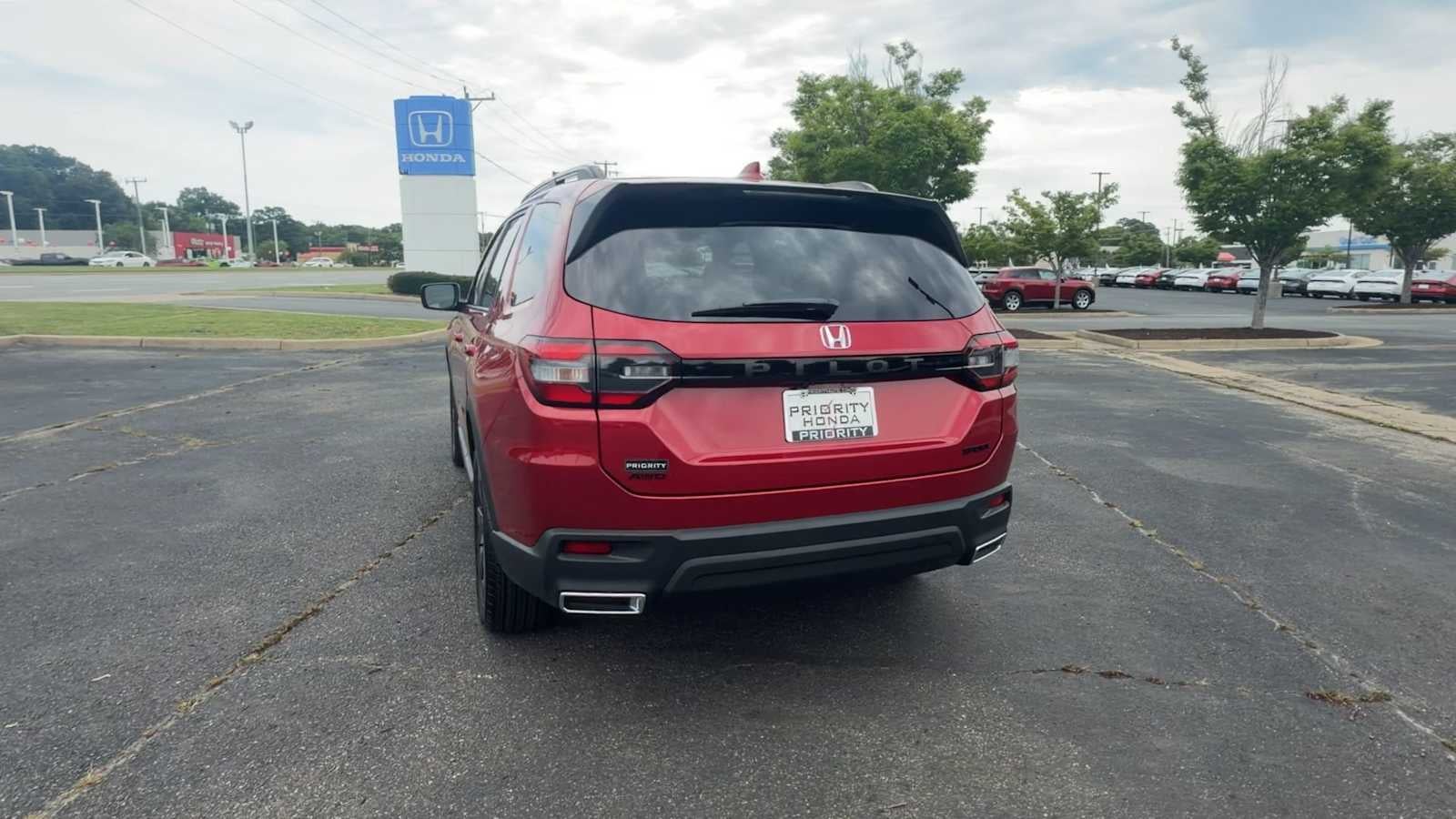 2025 Honda Pilot Sport