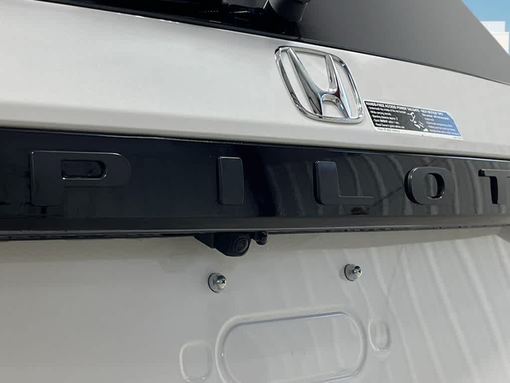 2025 Honda Pilot Touring