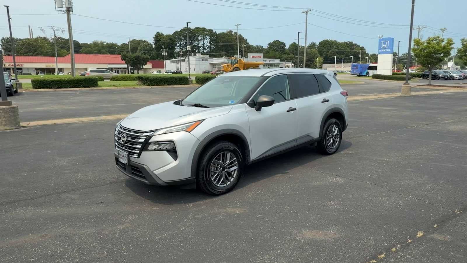 2024 Nissan Rogue S
