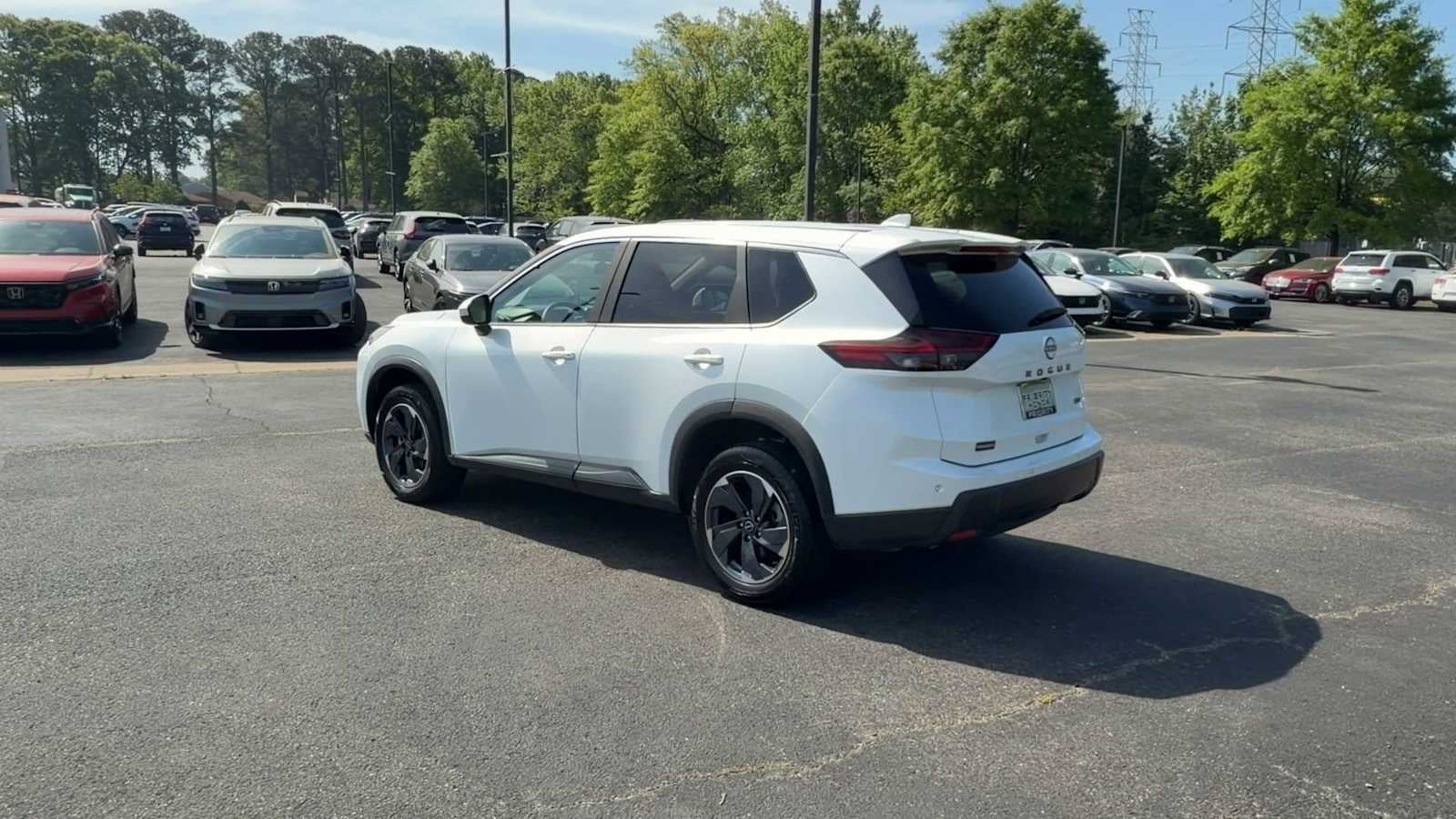 2024 Nissan Rogue SV