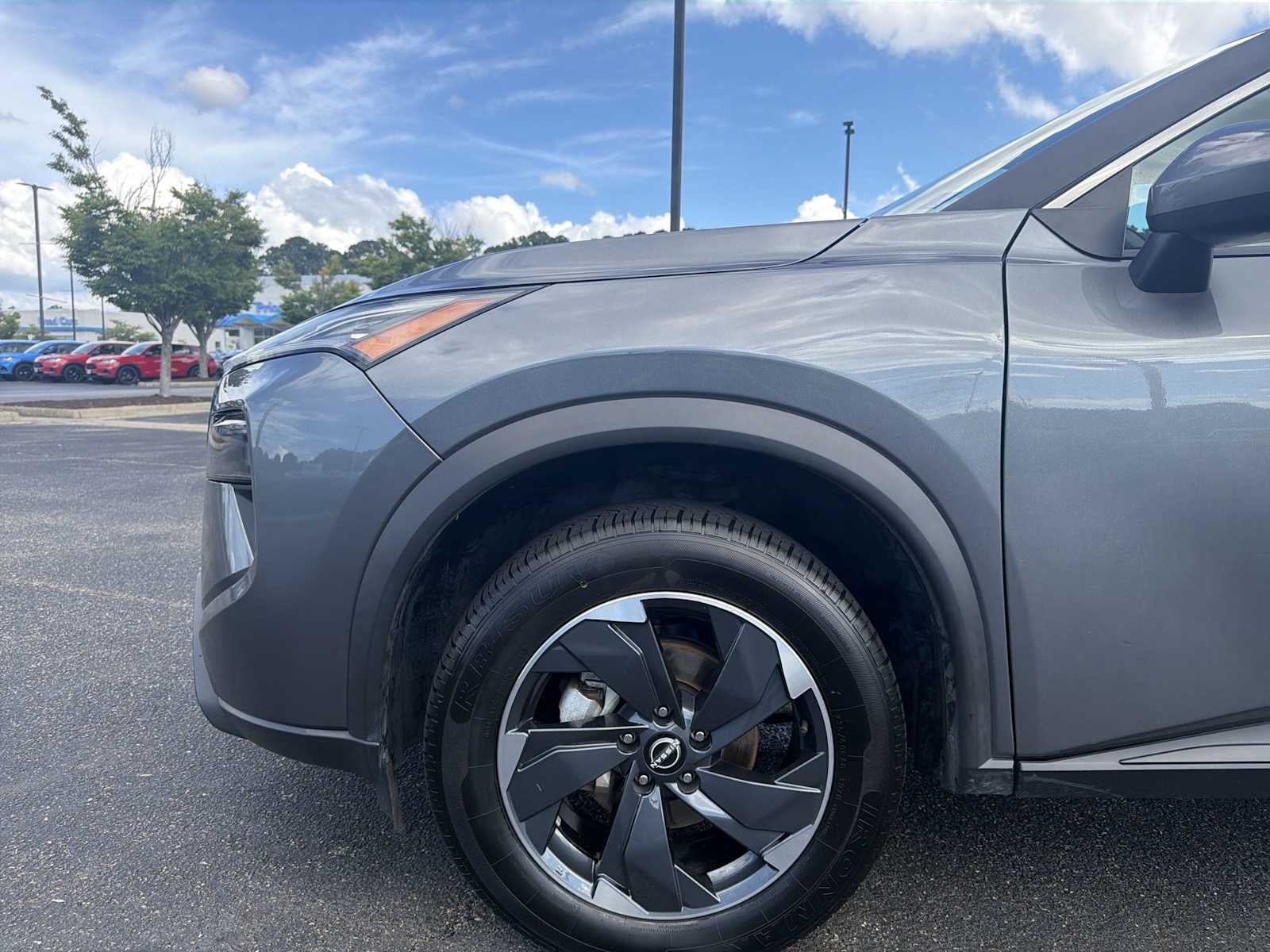 2025 Nissan Rogue SV