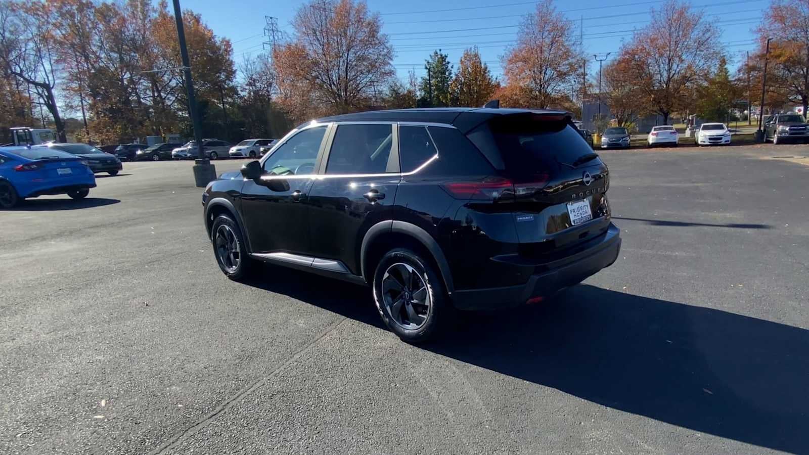 2025 Nissan Rogue SV