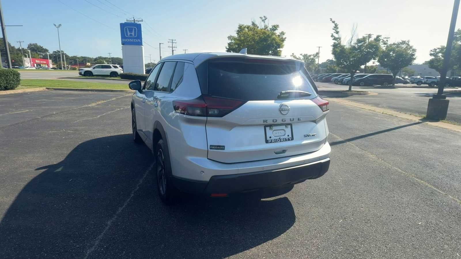 2024 Nissan Rogue SV