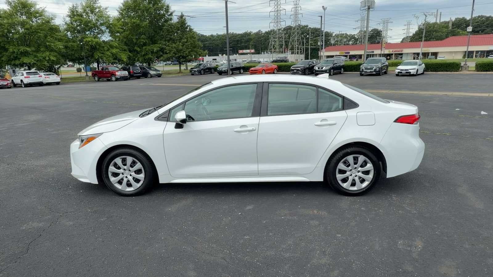 2023 Toyota Corolla LE
